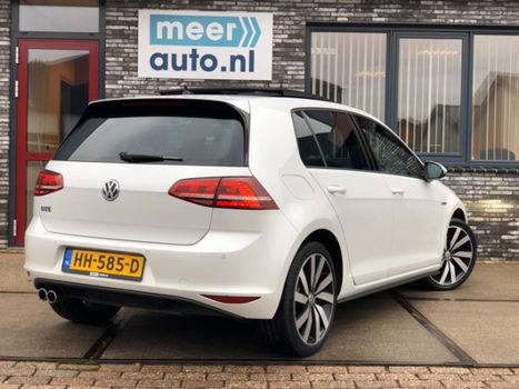 Volkswagen Golf - 1.4 TSI GTE 204pk DSG l PANORAMADAK l CAMERA l ORG.NL l EXLC. BTW - 1