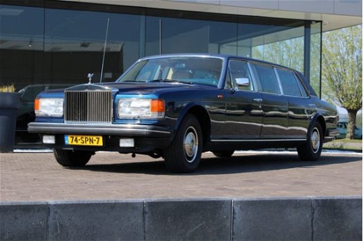 Rolls-Royce Silver Spur - - Limousine 36-inch stretch - 1