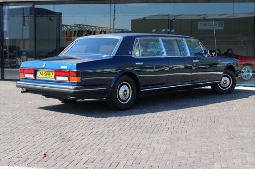 Rolls-Royce Silver Spur - - Limousine 36-inch stretch - 1