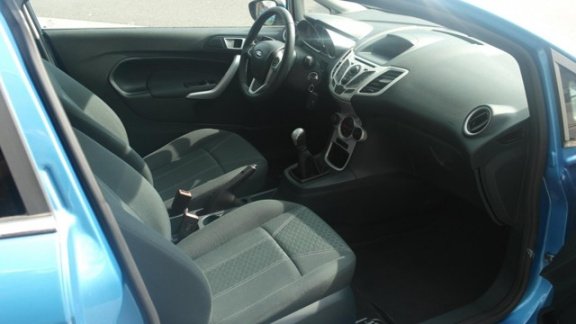 Ford Fiesta - 1.6 TDCi Ghia 108.000km zeer nette staat *CLIMA*FULL OPTIONS - 1