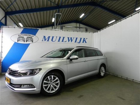 Volkswagen Passat Variant - 1.4 TSI 150PK ACT Comfortline // TREKHAAK // NAVI - 1