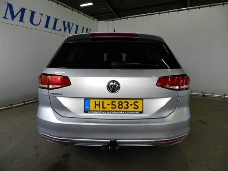 Volkswagen Passat Variant - 1.4 TSI 150PK ACT Comfortline // TREKHAAK // NAVI - 1