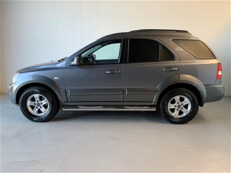 Kia Sorento - 2.5 CRDI Comfort HR 4x4 Airco Trekhaak grijs kenteken - 1