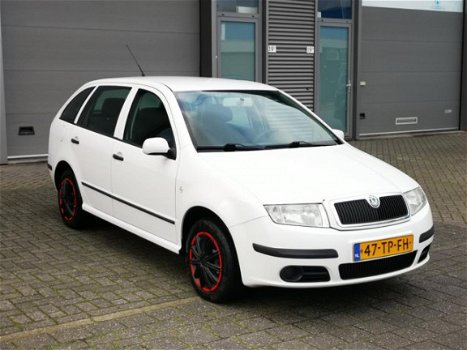 Skoda Fabia Combi - 1.4 TDI Ambiente Airco (rijd schakel perfect) - 1