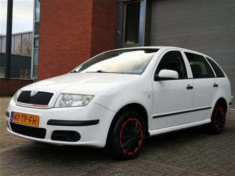 Skoda Fabia Combi - 1.4 TDI Ambiente Airco (rijd schakel perfect) - 1