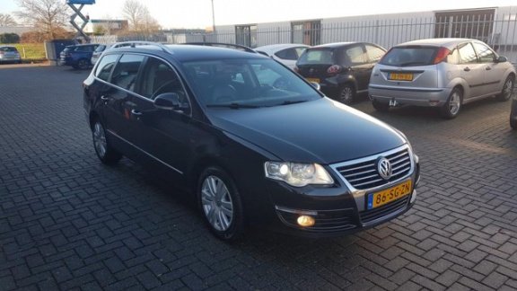 Volkswagen Passat Variant - 2.0 TDI 140pk Highline - 1