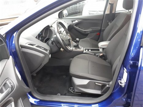 Ford Focus Wagon - 1.0 Lease Edition navi lmv - 1