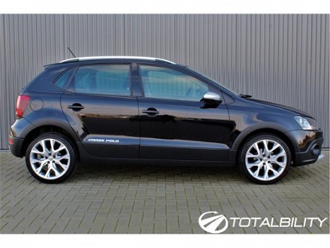 Volkswagen Polo - Cross 1.2 TSI Highline - 1