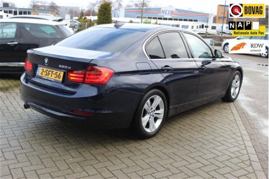 BMW 3-serie - - 320d EDE High Executive NAVI/CRUISE/CLIMATCONTR./LEDEREN BEKL/XENON - 1