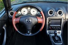 Mazda MX-5 - NBFL 1.6l Grijs, uitvoering Phoenix