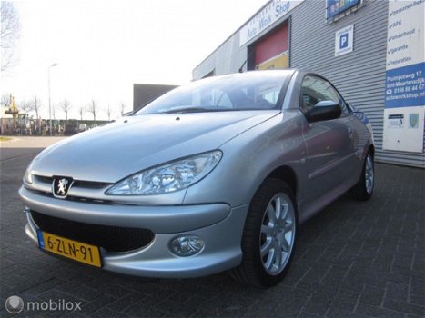 Peugeot 206 CC - 2.0-16V - 1