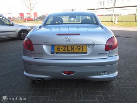 Peugeot 206 CC - 2.0-16V - 1