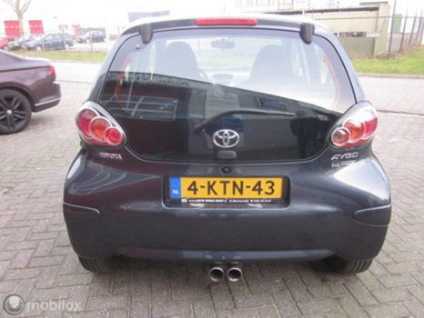 Toyota Aygo - 1.0-12V SPORT 5 drs Airco Lm velgen Nieuwstaat - 1