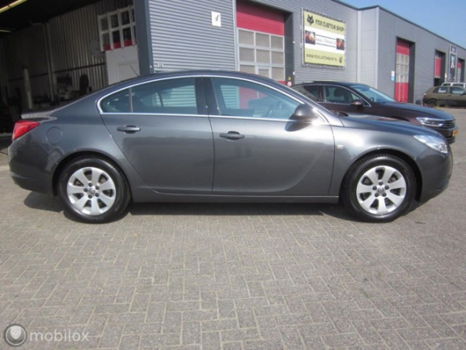 Opel Insignia - 16 T 180pk Edition Airco Lm velgen Trekh NAP - 1