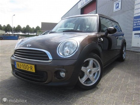 Mini Mini Clubman - 1.6 One Clubman Airco Lm velgen Nieuwstaat - 1