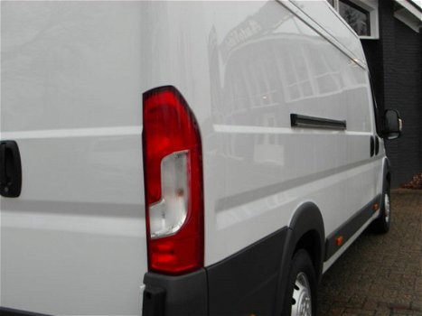 Fiat Ducato - 35 2.3 96kw MAXI XL L4H2 airco navigatie camera 3pers - 1