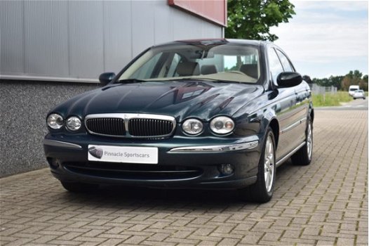 Jaguar X-type - 2.5 V6 Executive Leer / 4 x 4 / Climate & Cruise / YoungTimer - 1