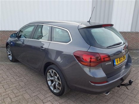 Opel Astra Sports Tourer - 1.4 Turbo Sport Trekhaak, Climate control, PDC, Cruise control - 1