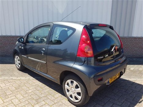 Peugeot 107 - 1.0-12V XS Airco, Toerenteller, Centrale vergrendeling, Elektrische ramen - 1