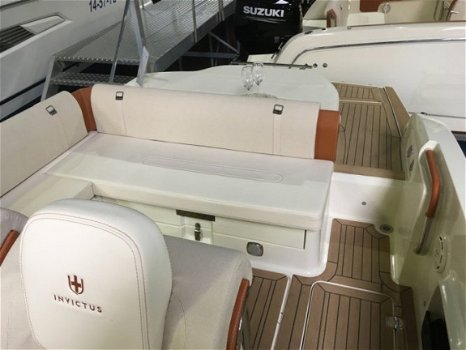 Invictus yacht Invictus 280 CX met Volvo Penta V8 350 pk - 7