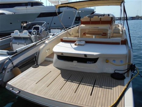 Invictus yacht Invictus 370 GT sportcruiser leverbaar! - 4