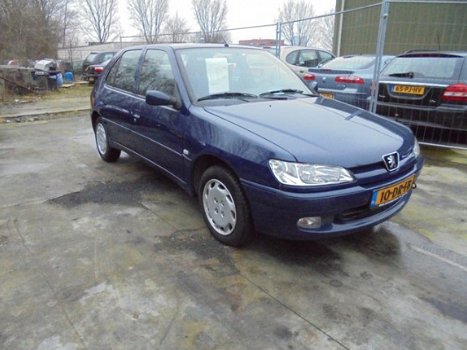 Peugeot 306 - 1.6 XR - 1