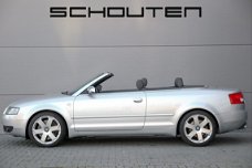 Audi A4 Cabriolet - 4.2 V8 S4 quattro Ned. Auto Bose Navi 18''