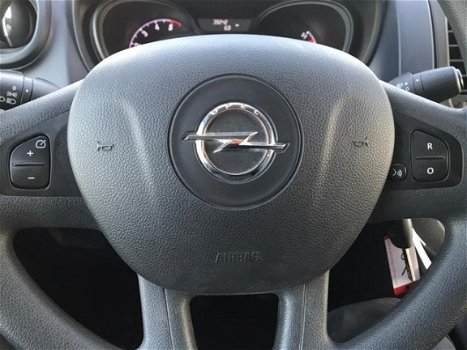 Opel Vivaro - dub cab airco l2h1 39000km - 1