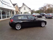 BMW 1-serie - 116i 5D Executive NAVI PROFESSIONAL/PDC/SERVOTRONIC/16"ALU./1E EIGENAAR/18DKM