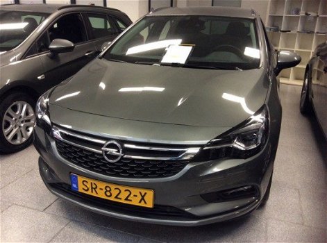 Opel Astra Sports Tourer - 1.4 Innovation Navigatie - 1