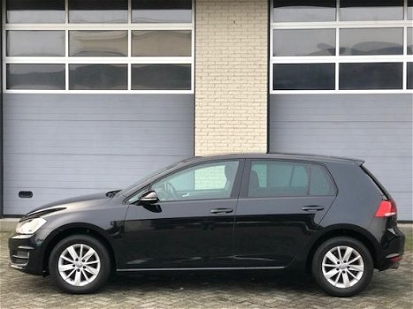 Volkswagen Golf - 1.2 TSI Business Edition Connected - 1