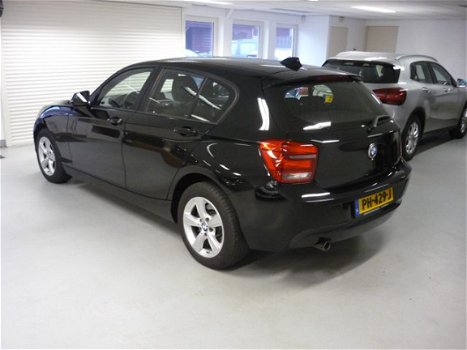 BMW 1-serie - 120d High Executive Navi Parctronic Stoel en stuurverwarming - 1