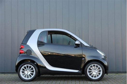 Smart Fortwo coupé - 1.0 Passion AUTOMAAT / 71PK / AIRCO / PANORAMADAK - 1