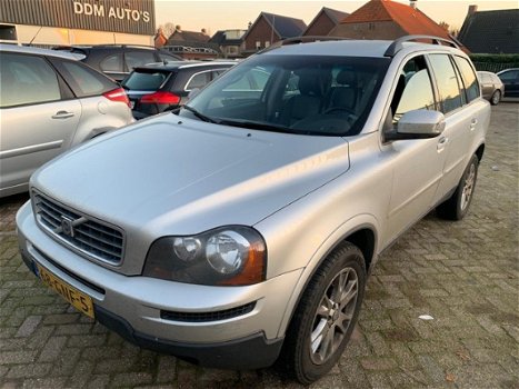 Volvo XC90 - 2.4 D5 Momentum 7 persoons 238000 km - 1