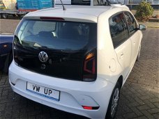 Volkswagen Up! - 1.0 BMT high up 5 drs Automaat 1e eig 3 mnd Garantie