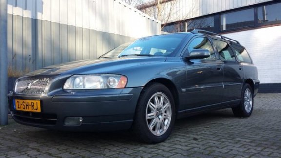 Volvo V70 - D5 EDITION II - 1