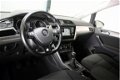 Volkswagen Touran - 1.2 TSI 110pk Highline 7p Navigatie Parkeersensoren App-Connect Climate Control - 1 - Thumbnail