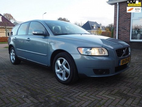 Volvo V50 - 1.6D Edition II | Leder | Navi | PDC | Trekhaak | Zeer nette staat | - 1