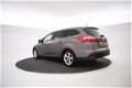 Ford Focus Wagon - 1.6 TDCI Trend Navigatie, sportstoelen, stoelverwarming - 1 - Thumbnail