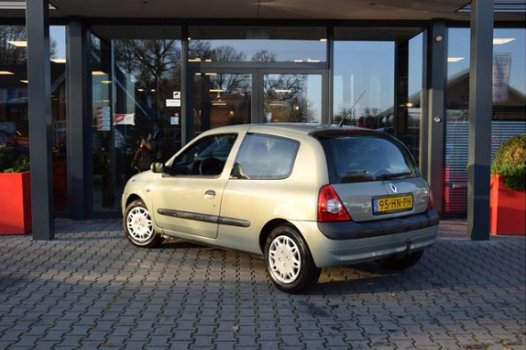 Renault Clio - 1.1 - 1