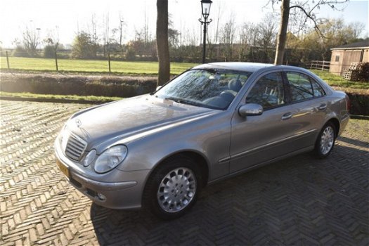 Mercedes-Benz E-klasse - 200 CDI Elegance Young-Timer - 1