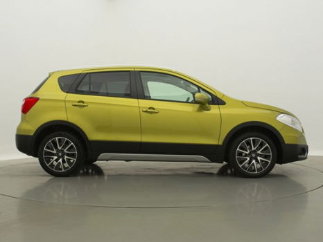 Suzuki SX4 S-Cross - 1.6 High Executive // Panoramisch dak / Navigatie / LM Velgen / Climate Control - 1