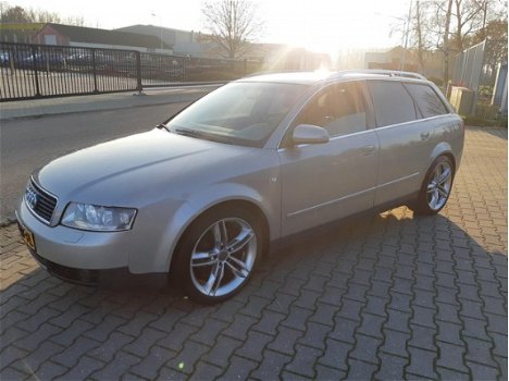 Audi A4 Avant - 3.0 quattro Pro Line Youngtimer - 1