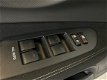 Toyota Auris - 1.8 Full Hybrid Dynamic Business Navi Clima Pcam PDC - 1 - Thumbnail
