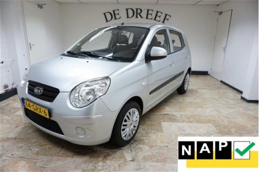 Kia Picanto - 1.0 X-pect ZONDAG ' s open van 12-tot 17 uur - 1