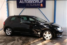 Volkswagen Golf - 1.4 TSI Highline - N.A.P. Airco, Cruise, Navi, PDC, Schuifdak