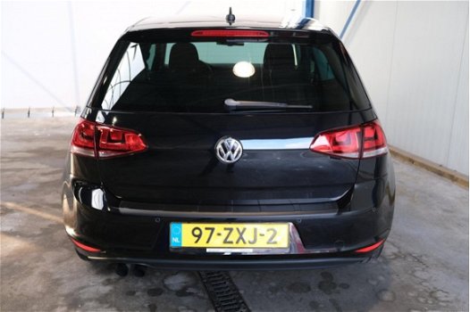 Volkswagen Golf - 1.4 TSI Highline - N.A.P. Airco, Cruise, Navi, PDC, Schuifdak - 1