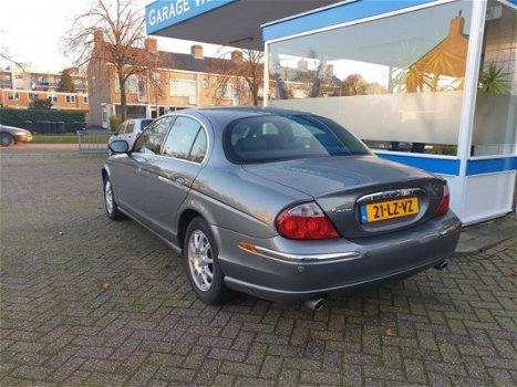 Jaguar S-type - 2.5 V6 Youngtimer - 1