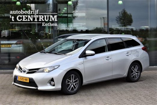 Toyota Auris - 1.8 Hybrid Lease+ Camera, Navigatie, Cruise Control, Isofix - 1