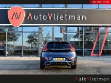 Volvo V40 - 2.0 D4 (190pk) R-Design || Panoramadak || Navigatie || Cruise control || Climate control